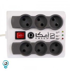 محافظ برق امگا 6 خانه مدل P6000 طول 1.5 متر محافظ برق 1.5 متری استاندارد امگا مدل P6000 یک محافظ برق با کیفیت بالا و بسیار کاربردی است. این محافظ برق برای لوازم تصویری و صوتی بسیار مناسب بوده و علامت استاندارد ایران و اروپا را دارا می باشد. محافظ برق امگا (OMEGA) دارای کلید روشن و خاموش بوده و از یک کابل به طول 1/5 متر بهره می برد. حداکثر توان خروجی این محافظ برق 2500W است و حداکثر جریان خروجی آن 10A می باشد. محافظ برق امگا از پلاستیک مقاوم ساخته شده است و در مقابل صدمه های احتمالی بسیار مقاومت خوبی را دارد. ولتاژ قطع بالا محصول 245V  و ولتاژ قطع پایین آن 170V می باشد ، همچنین زمان تاخیر در لوازم تصویری و صوتی برای این محصول  30 ثانیه می باشد. اگر شما به دنبال یک محافظ برق با تعداد پریز های بالایی برای لوازم تصویری و صوتی خود هستید، می توانید محافظ برق امگا مدل P6000 با کابل 1/5 متری را برای خرید خود انتخاب کنید. محافظ برق چیست؟ دستگاه های برقی در محل کار و یا خانه و …. نیاز به حافظت در مقابل نوسانات ناگهانی برق شهری دارند. نوسانات برق شهری می توانند در اثر عامل هایی همانند وجود مشکل در تجهیزات برق منطقه ، برخورد صائقه و بروز رعد و برق با این تجهیزات و … ایجاد شوند. این کاهش یا افزایش ولتاژ برق صدمات زیادی به دستگاه های برقی شما می تواند وارد کنند. این صدمات با صرف هزینه زیاد قابل حل می باشد و بعضی اوقات غیر قابل حل می باشد. با توجه به شرایط فعلی بازار و قیمت بالای لوازم برقی برای جلوگیری از این مشکلات استفاده از محافظ برق بسیار پر از اهمیت می باشد. نحوه عملکرد محافظ برق امگا 6 خانه مدل P6000 طول 1.5 متر: محافظ برق امگا مابین دستگاه شما و پریز برق شهری قرار می گ یرد. اگر ولتاژ برق شهری از اندازه مشخصی بالا تر و یا پایین تر باشد محافظ برق امگا مسیر برق خروجی به سمت دستگاه مورد نظر شما را قطع می کند. هر موقع که ولتاژ به حالت عادی برگردد پس از سپری شدن مدت زمان مشخصی، خروجی برق به سمت دستگاه شما دوباره فعال میکند. و شما با داشتن محافظ امگا میتوانید با خیال راحت از دستگاههای برقی خود در هر مگانی استفاده کنید.  انواع محافظ برق : 1) محافظ برق فریزر و یخچال 2) محافظ برق لوازم کامپیوتر و صوتی و تصویری 3) محافظ برق کولر گازی و پکیج 4) محافظ برق پشت کنتور انتخاب محافظ برق مناسب بر حسب توان : محافظ برق های 1000- 2000 ولت آمپر { حداکثر توان خروجی } :این محافظ  با داشتن کلید روشن و خاموش بهترین انتخاب برای وسایل نسبتا کم مصرف مثل مودم ،گوشی ،کامپیوتر و …. می باشند. محافظ برق های 2000 – 3000 ولت آمپر { حداکثر توان خروجی } :این محافظ بدون کلید روشن و خاموش کردن بهترین و مناسب ترین انتخاب برای فریزر و یخچال ها می باشند که باید در همه مواقع به برق متصل باشند. محافظ برق های 3000 – 5000 ولت آمپر { حداکثر توان خروجی } : این محافظ دارای کلید روشن و خاموش برای پکیج ها و کولر گازی ها و بسیار مناسب است. محافظ برق های  6000 ولت آمپر { حداکثر توان خروجی} :این محافظ  برای نصب در ورودی آشپزخانه با استفاده از ترمینال و یا بعد از کنتور منزل تعبیه شده برای محفاظت کلیه وسایل آشپزخانه یا کلیه وسایل برقی منزل مناسب است. نکات بسیار کلیدی و مهم  هنگام خرید محافظ برق امگا : 1_ دقت به نوع و تعداد پریزها در محافظ برق 2_ امکان خاموش و روشن کردن پریز های محافظ برق به صورت تکی یا کلی 3_ توان خروجی محافظ برق 4_ محافظت از لوازم ها در برابر نوسانات جریان برق 5_ کیفیت و جنس بدنه محافظ برق 6_ استاندارد ساخت محافظ برق 7_ زمان پاسخ دهی محافظ برق 8_ محافظ آنتن تلویزیون و تلفن 9_ طول کابل محافظ برق